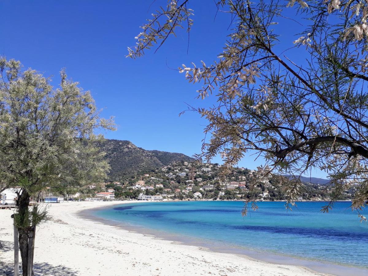 Appartement Duplex - 100M De La Plage De St Clair Le Lavandou Extérieur photo